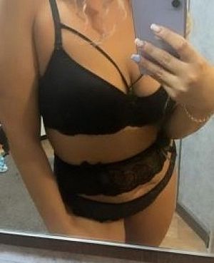 Анкета Мадлен с реальными фото