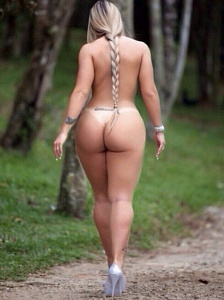 Бэлла из Нефтеюганск - интим фото