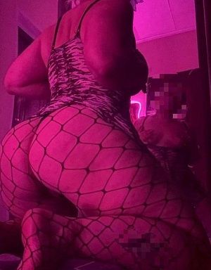 Все фото Малая секси 24 года - девушки по вызову