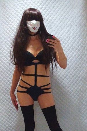 Брюнетки, Катюня - фото и отзывы